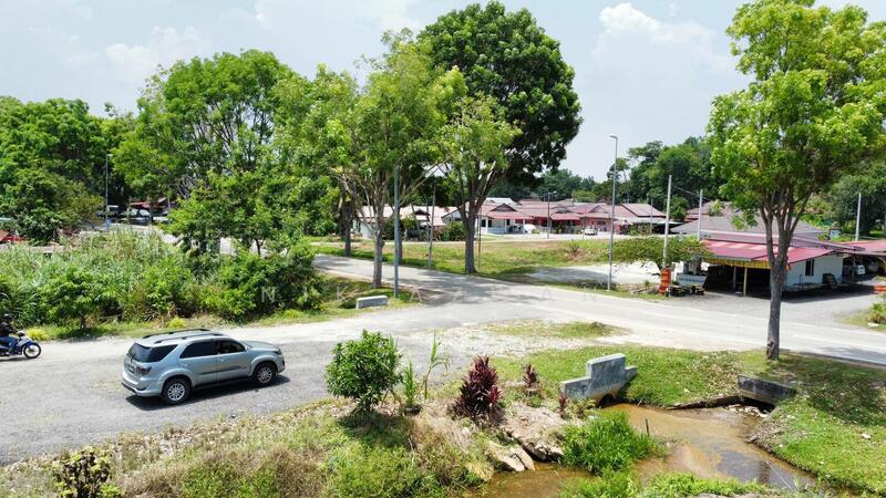 (Tepi Jalan Besar, Freehold MCL) Tanah Pembangunan 2.02 Ekar di Kg Duyong, Melaka untuk Untuk Dijual - RM 1,323,765, Feb 2026 - Exterior - PropertyGuru.com.my