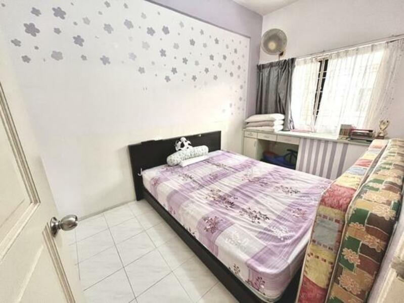 Condominium for Sale at Lakeside Tower - Jan Tan - Bedroom - PropertyGuru.com.my