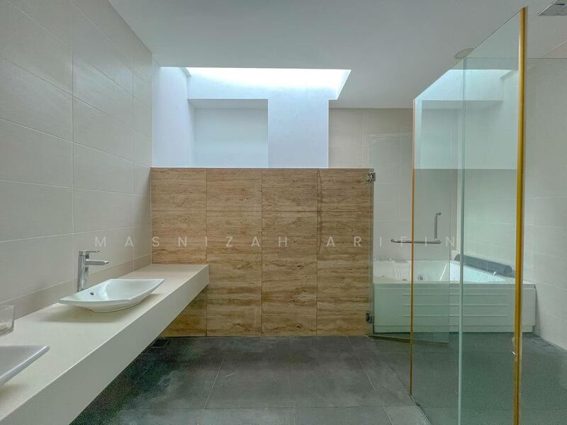 Bungalow for Sale in Taman Melawati (Ulu Kelang) - Masnizah Arifin - Bathroom - PropertyGuru.com.my