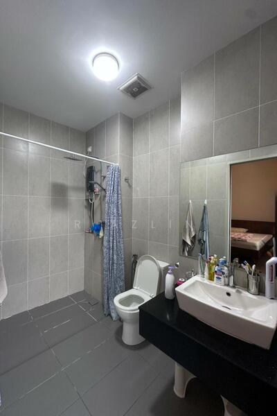 2-storey Terraced House for Sale in Shah Alam (Selangor) - R Azlin - Bathroom - PropertyGuru.com.my