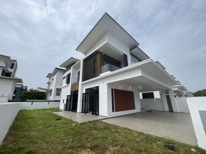 Link Bungalow for Sale in Setia Alam (Selangor) - Celine Gan - Exterior - PropertyGuru.com.my