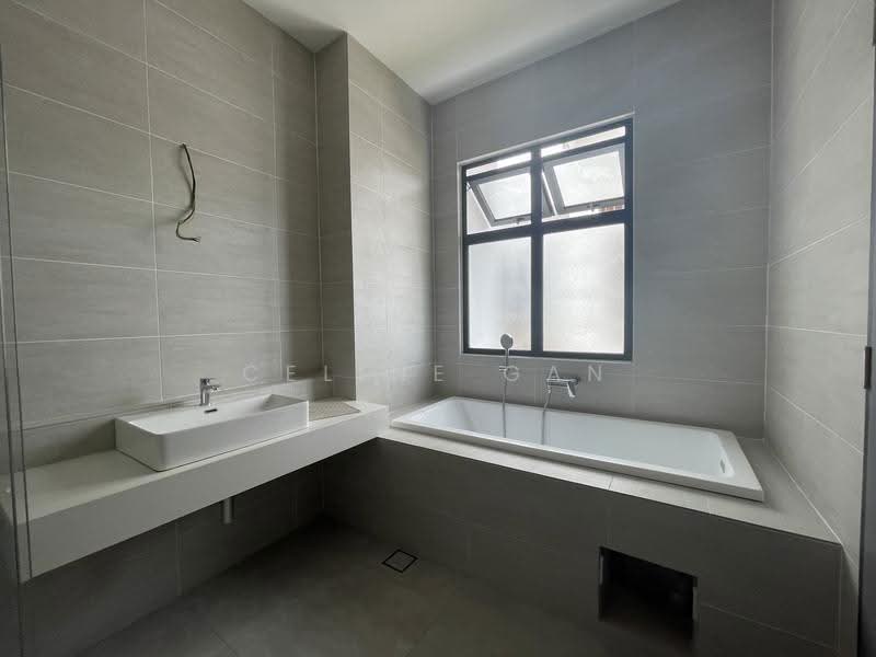 Link Bungalow for Sale in Setia Alam (Selangor) - Celine Gan - Bathroom - PropertyGuru.com.my