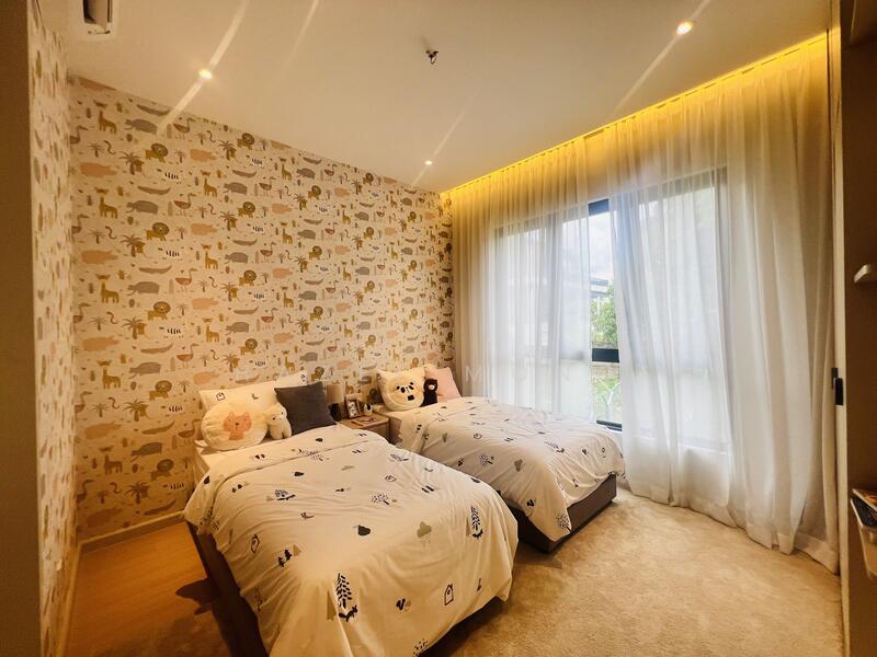 Semi-Detached House for Sale in Taman Bukit Serdang (Seri Kembangan) - Hazel Mong - Bedroom - PropertyGuru.com.my