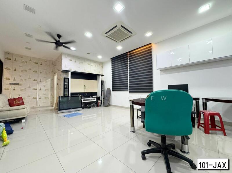 2-storey Terraced House for Sale in Shah Alam (Selangor) - Jennie Chew - Living Room - PropertyGuru.com.my