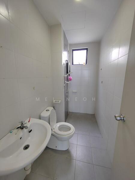 Jentayu Residensi @ Tampoi untuk Untuk Disewa - RM 1,500 /bulan, Feb 2026 - Bathroom - PropertyGuru.com.my