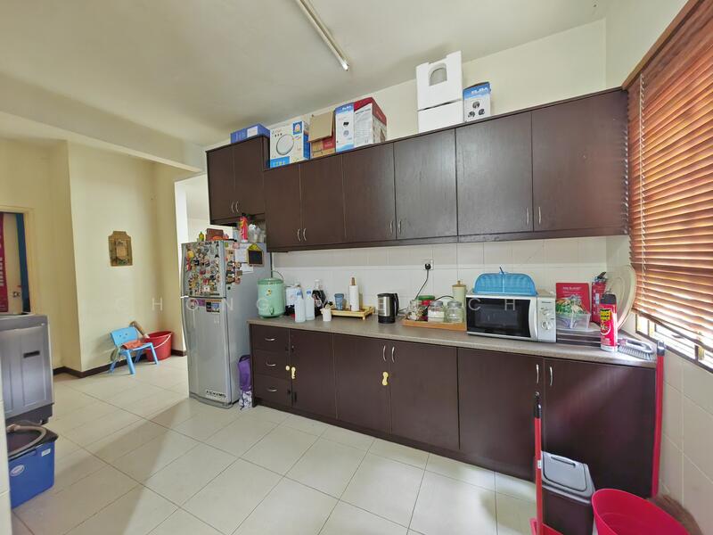 2-storey Terraced House for Sale in Shah Alam (Selangor) - Chong Yien Chin - Kitchen - PropertyGuru.com.my