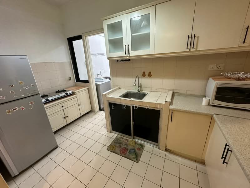 Condominium for Rent at Sri Putramas - En Ferdaus - Kitchen - PropertyGuru.com.my