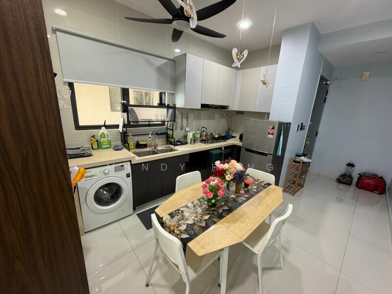 Condominium for Rent at Kings Bay @ Country Garden Danga Bay - Mindy Heng - Kitchen - PropertyGuru.com.my