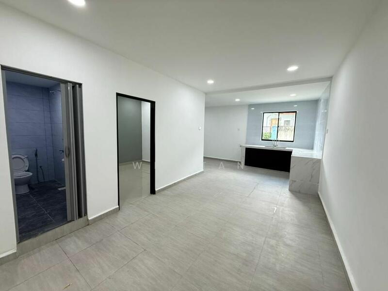 2-storey Terraced House for Sale in Taman Senai Baru (Senai) - Win Tan - Bathroom - PropertyGuru.com.my