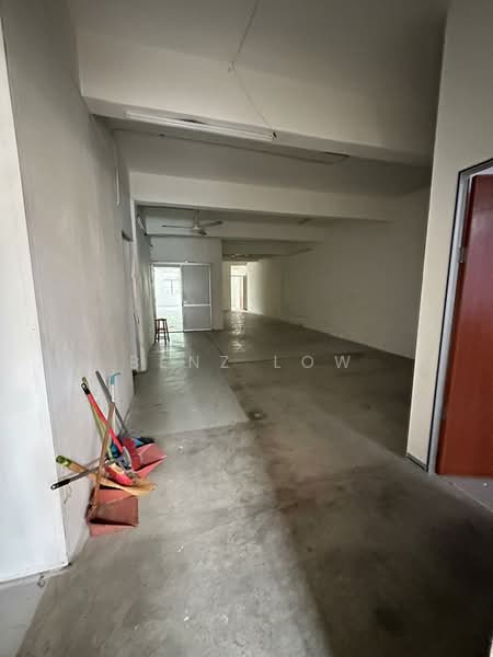 Shop / Office for Rent in Cheras (Selangor) - Benz Low - Interior - PropertyGuru.com.my