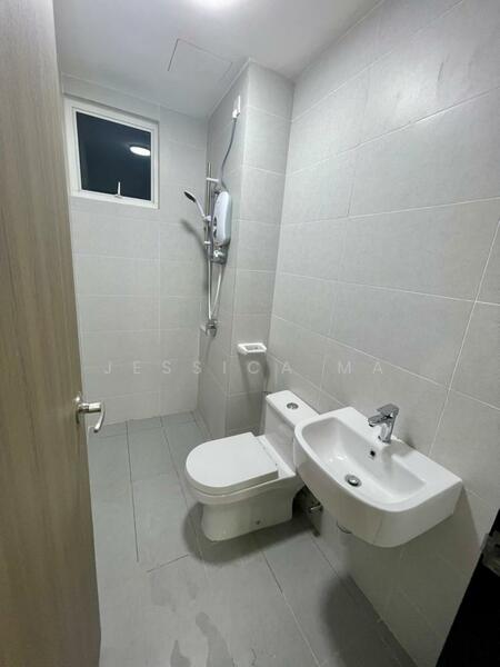 TRELLIS RESIDENCES untuk Untuk Disewa - RM 2,900 /bulan, Feb 2026 - Bathroom - PropertyGuru.com.my