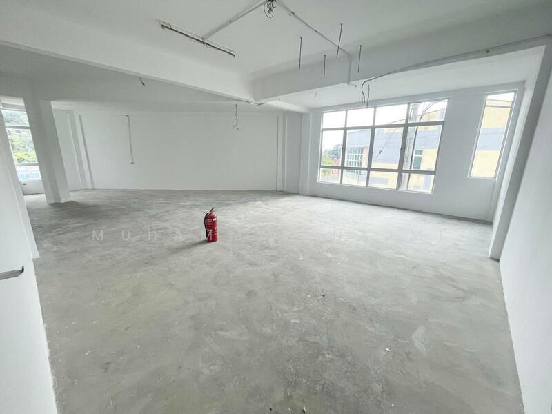 Shop for Sale in Kampung Bukit Pak Sabah (Kuala Dungun) - Muhammad Najmi - Interior - PropertyGuru.com.my