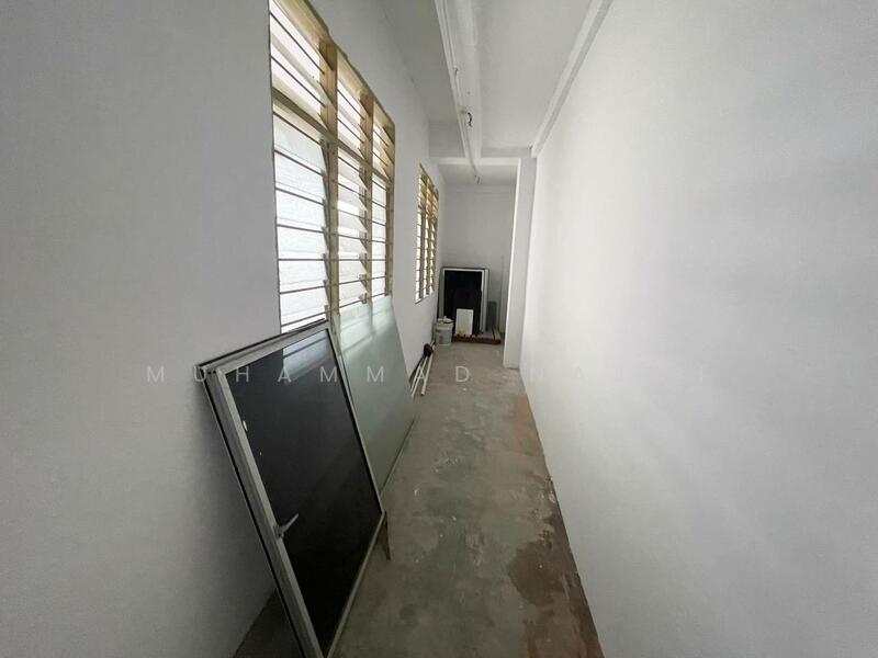 Shop for Sale in Kampung Bukit Pak Sabah (Kuala Dungun) - Muhammad Najmi - Interior - PropertyGuru.com.my