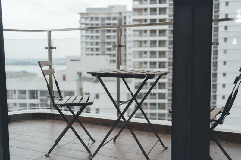 Condominium for Rent at Bay Laurel @ Country Garden Danga Bay - Mindy Heng - Balcony - PropertyGuru.com.my