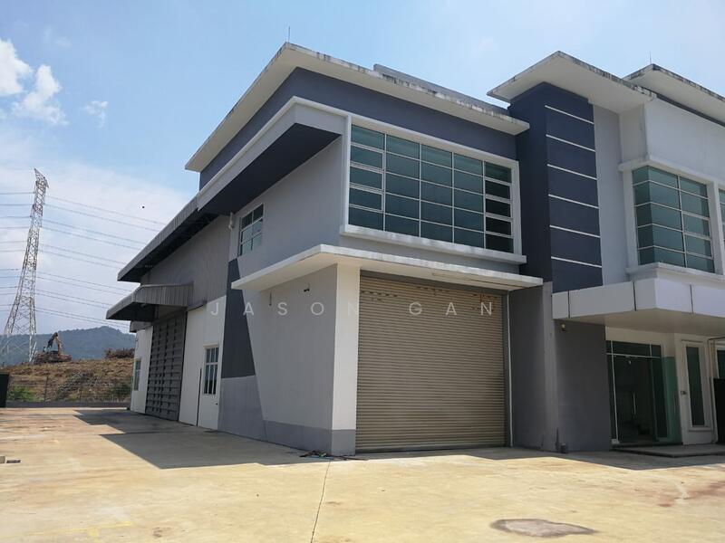 SEMENYIH, FREEHOLD, FULLY EXTENDED WAREHOUSE WITH CCC, HI-TECH INDUSTRIALPARK untuk Untuk Dijual - RM 3,180,000, Feb 2026 - Exterior - PropertyGuru.com.my