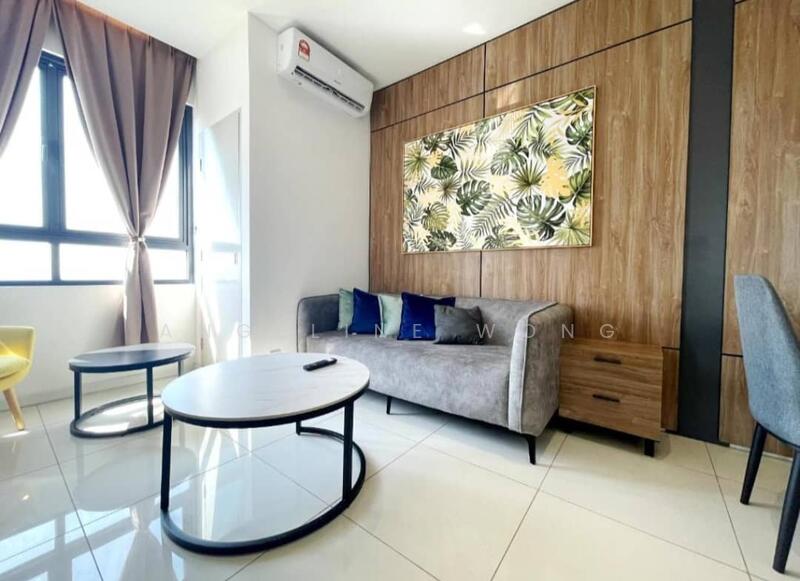 Gems Residences untuk Untuk Dijual - RM 800,000, Apr 2026 - Living Room - PropertyGuru.com.my