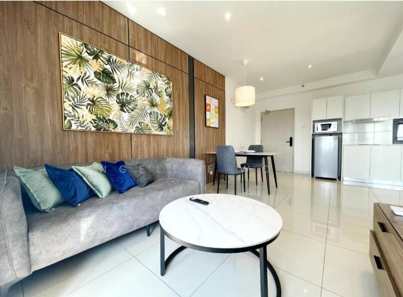 Gems Residences untuk Untuk Dijual - RM 800,000, Apr 2026 - Living Room - PropertyGuru.com.my