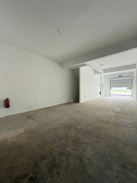 Kedai / Pejabat untuk Disewa di Ayer Keroh (Melaka) - Chin Hau Lim - Interior - PropertyGuru.com.my