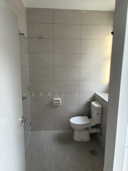 Amverton Hills @ Sungai Buloh untuk Untuk Dijual - RM 850,000, Mac 2026 - Bathroom - PropertyGuru.com.my