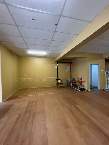 Shop for Rent in Puncak Alam (Selangor) - Rohana Ishak - Interior - PropertyGuru.com.my