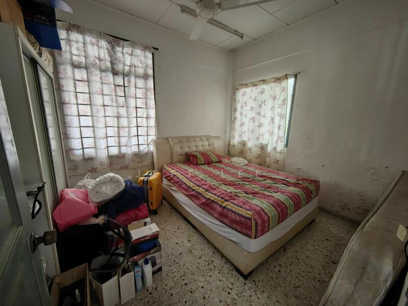 Taman Ungku Tun Aminah untuk Untuk Dijual - RM 680,000, Mac 2026 - Bedroom - PropertyGuru.com.my