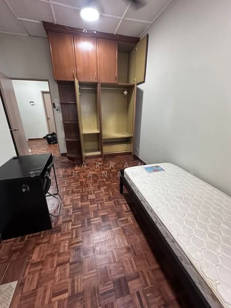 Rumah Teres 2 Tingkat untuk Disewa di Petaling Jaya (Selangor) - Arran Sathananthar - PropertyGuru.com.my