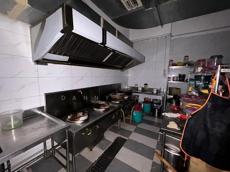 Shop for Rent in Bandar Gamuda Cove (Dengkil) - Danny Pang - Kitchen - PropertyGuru.com.my