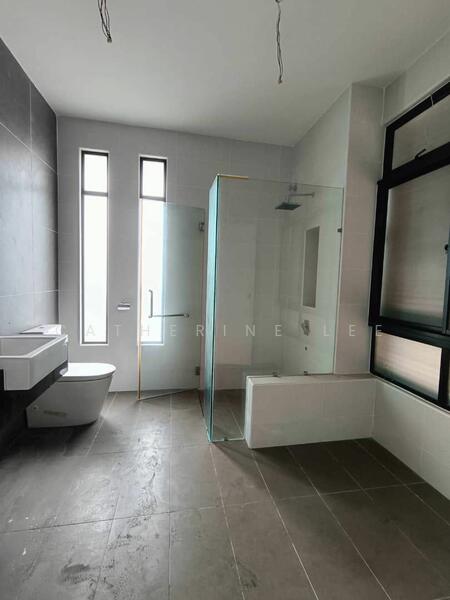 Semi-Detached House for Sale in Johor Bahru (Johor) - Catherine Lee - Bathroom - PropertyGuru.com.my
