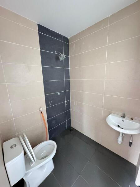 2-storey Terraced House for Rent in Skudai (Johor) - Ziv Chiam - Bathroom - PropertyGuru.com.my