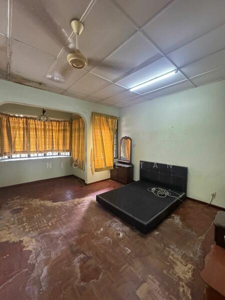 2-storey Terraced House for Rent in Johor Bahru (Johor) - Nicole Tan - Bedroom - PropertyGuru.com.my