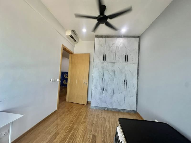 Service Residence for Sale at Southern Marina Residences - Karine Sior - Bedroom - PropertyGuru.com.my