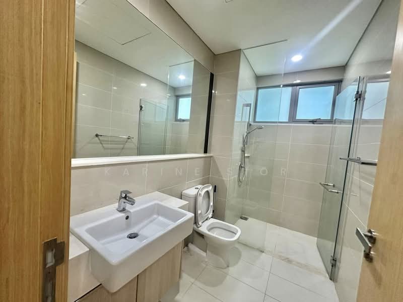 Service Residence for Sale at Southern Marina Residences - Karine Sior - Bathroom - PropertyGuru.com.my