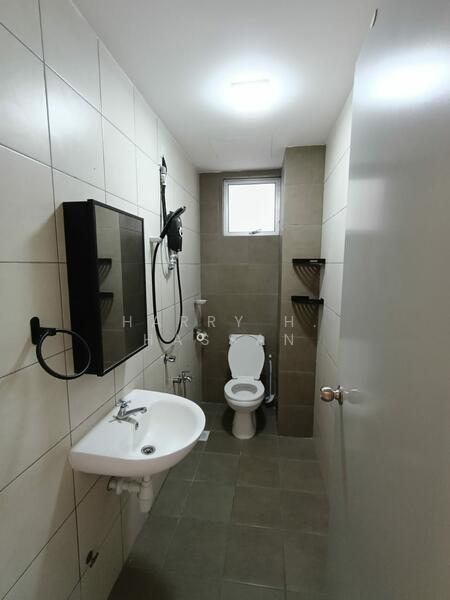 Condominium for Rent at Platinum OUG Residence - Harry H. Hassan - Bathroom - PropertyGuru.com.my