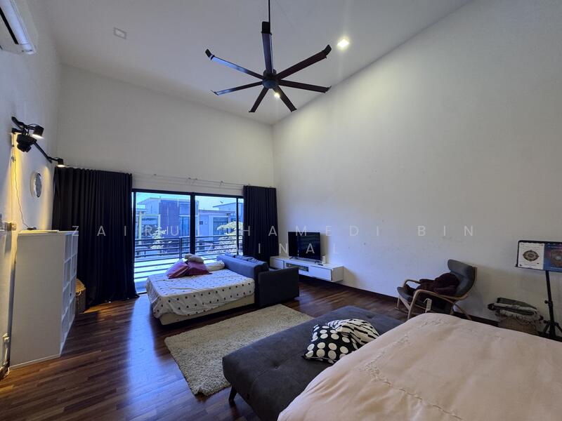 Semi-Detached House for Sale in Denai Alam (Shah Alam) - Zairul Hamedi Bin Zainal - Living Room - PropertyGuru.com.my
