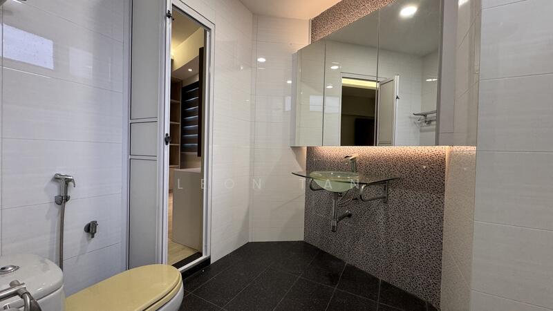 Aloha Tower Condominium untuk Untuk Dijual - RM 550,000, Feb 2026 - Bathroom - PropertyGuru.com.my
