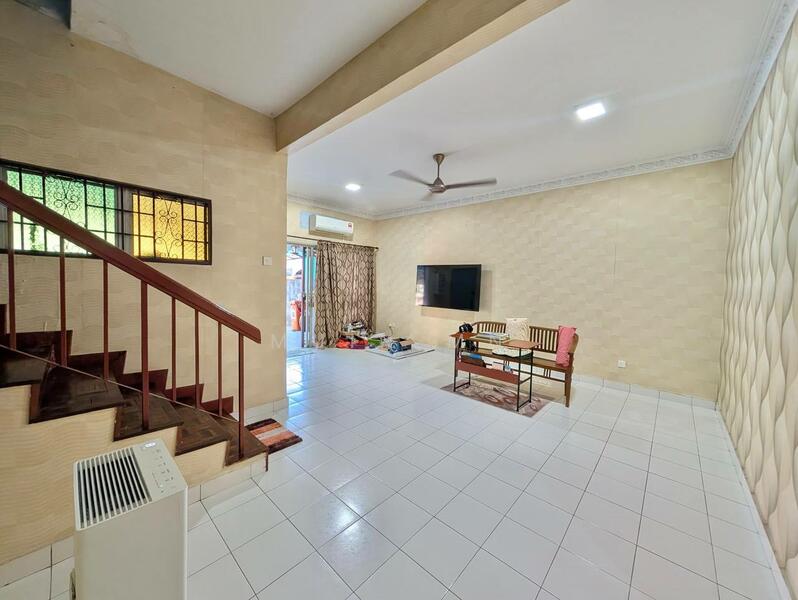 Desa Coalfields untuk Untuk Dijual - RM 449,000, Feb 2026 - Living Room - PropertyGuru.com.my