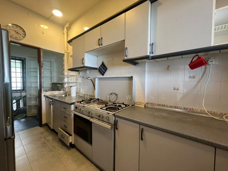 Seaview Garden untuk Untuk Disewa - RM 1,800 /bulan, Mac 2026 - Kitchen - PropertyGuru.com.my