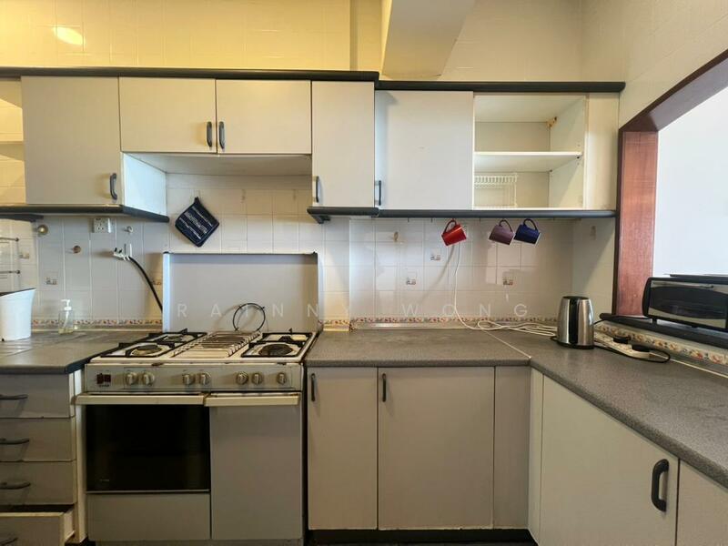 Seaview Garden untuk Untuk Disewa - RM 1,800 /bulan, Mac 2026 - Kitchen - PropertyGuru.com.my