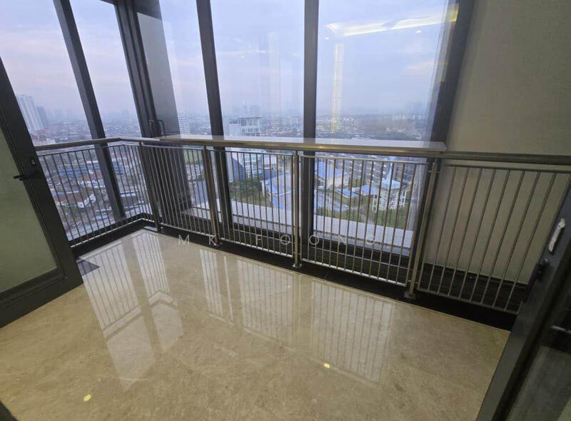 The Astaka @ 1 Bukit Senyum untuk Untuk Disewa - RM 6,500 /bulan, Feb 2026 - Balcony - PropertyGuru.com.my