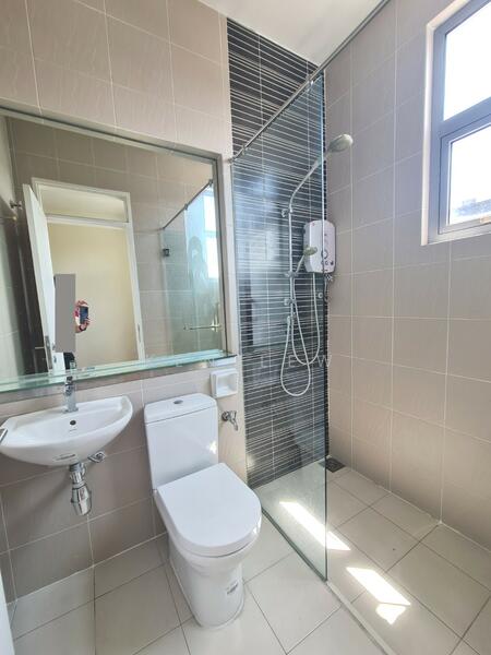 2-storey Terraced House for Rent in Bandar Mahkota Cheras (Cheras) - Ken Lew - Bathroom - PropertyGuru.com.my