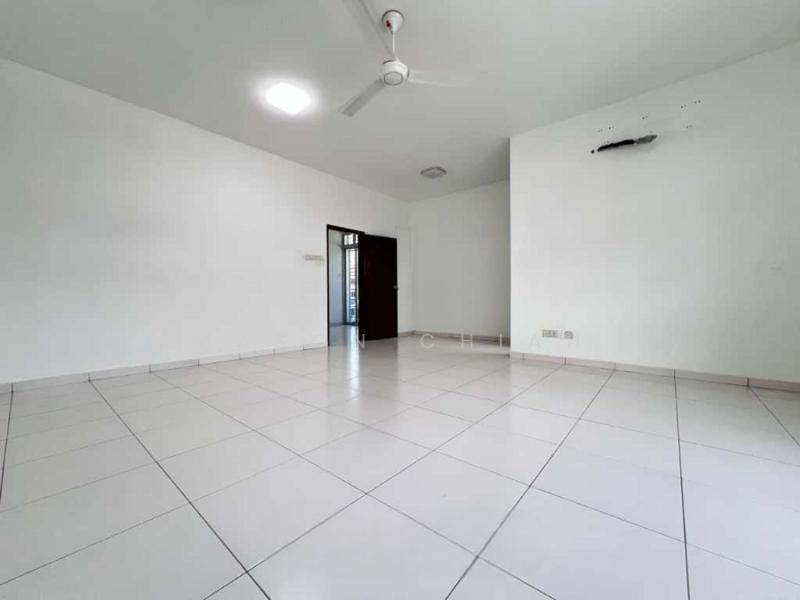2-storey Terraced House for Sale in Bandar Parklands (Klang) - Mason Chiah - Living Room - PropertyGuru.com.my
