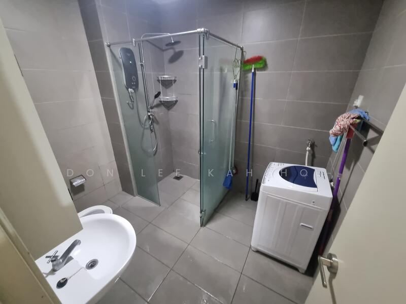 Condominium for Rent at Mutiara Ville - Don Lee Kah Hou - Bathroom - PropertyGuru.com.my