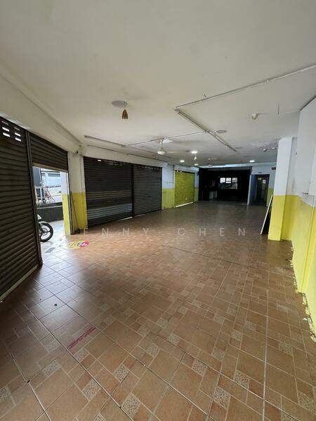 Shop for Rent in Kepong (Kuala Lumpur) - Denny Chen - Interior - PropertyGuru.com.my