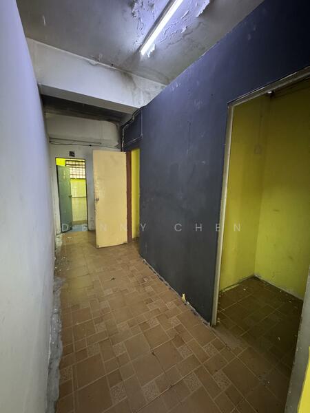 Shop for Rent in Kepong (Kuala Lumpur) - Denny Chen - Corridor - PropertyGuru.com.my