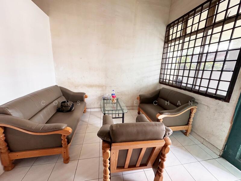 1-storey Terraced House for Sale in Taman Bintang Utama (Senai) - Constance Chan - Living Room - PropertyGuru.com.my