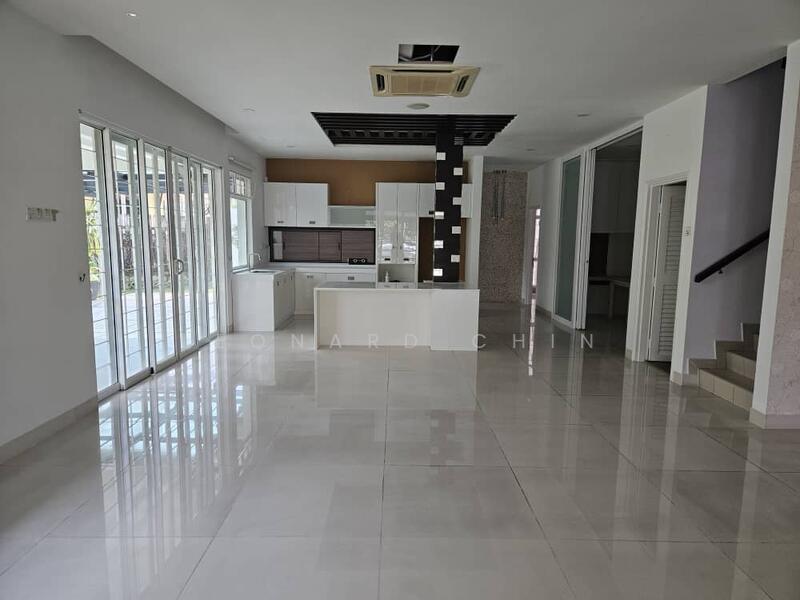 For Sale - Bandar Tun Hussein Onn