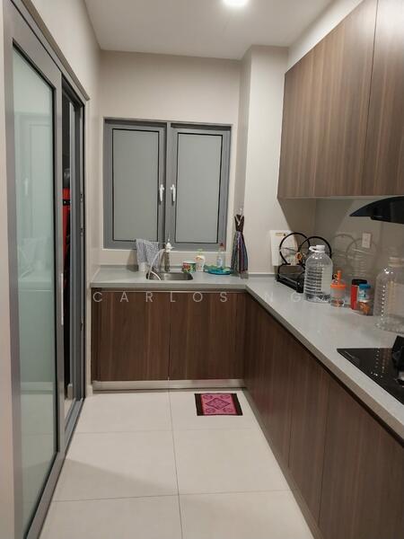 Condominium for Sale at Lakefront Residence - Carlos Ng - Kitchen - PropertyGuru.com.my