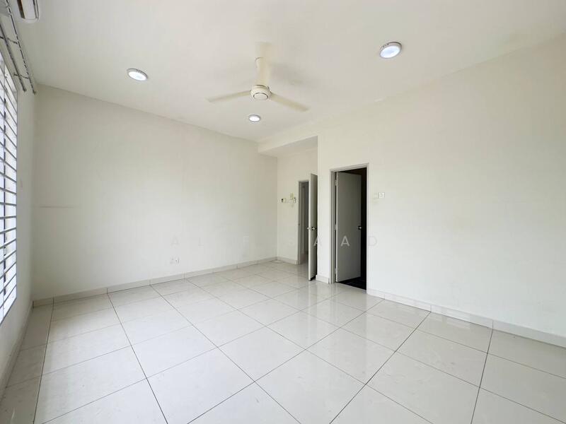 Terraced House for Sale in Shah Alam (Selangor) - Alif Saad - Living Room - PropertyGuru.com.my