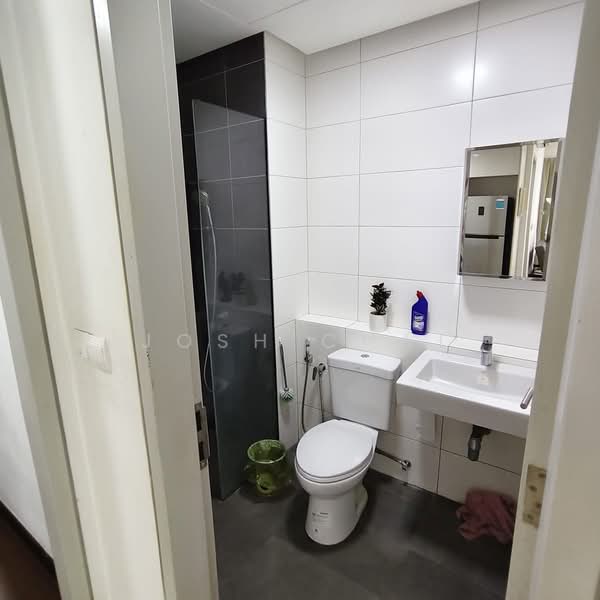 Service Residence for Rent at Paloma @ Tropicana Metropark - Josh Chai - Bathroom - PropertyGuru.com.my