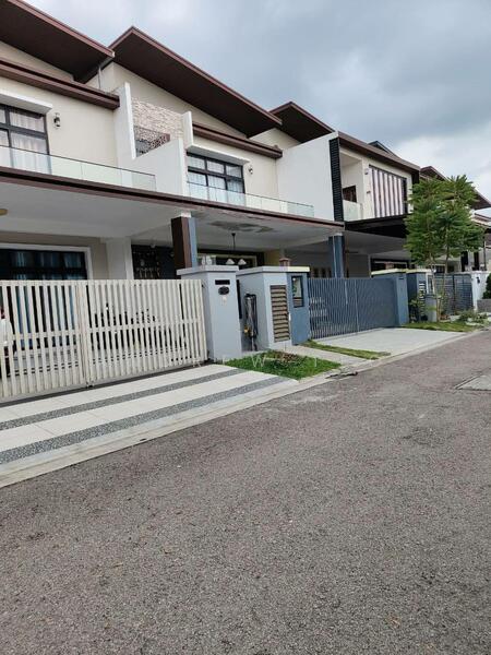 2-storey Terraced House for Sale in Ulu Tiram (Johor) - Andrew Teo - Exterior - PropertyGuru.com.my